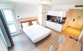 All Suites Appart Hôtel - Choisy-le-Roi